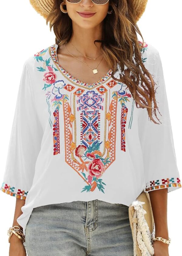 Boho Embroidered Cropped Blouse – Free-Spirited Style